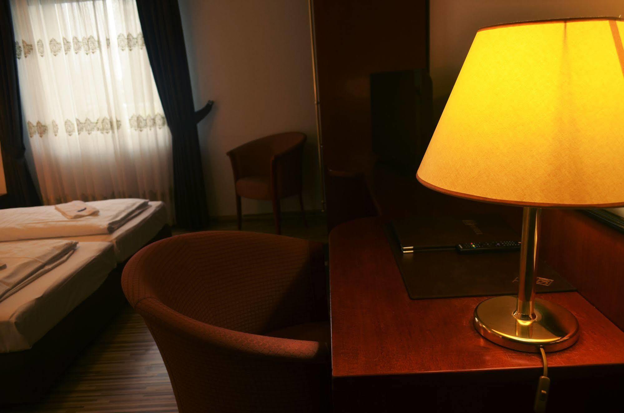 As Hotel Γκέτινγκεν Εξωτερικό φωτογραφία