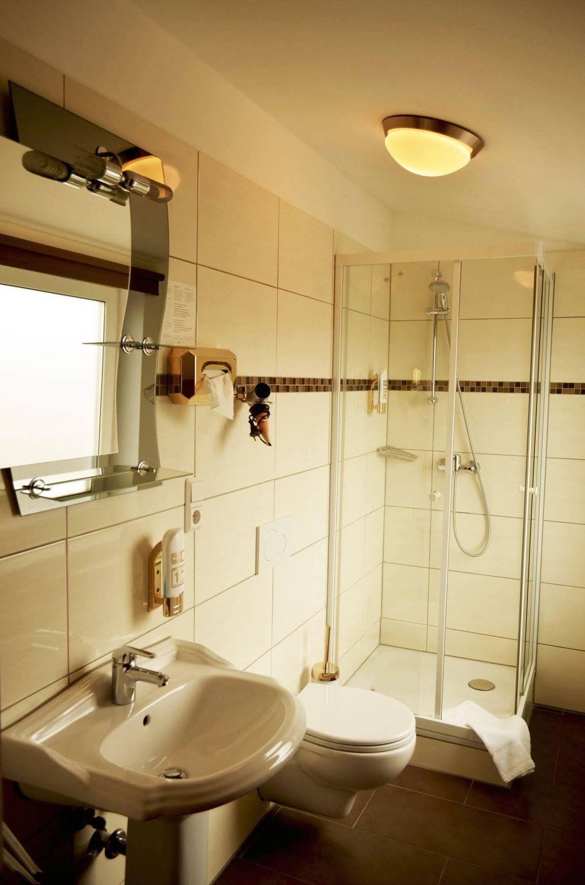 As Hotel Γκέτινγκεν Εξωτερικό φωτογραφία